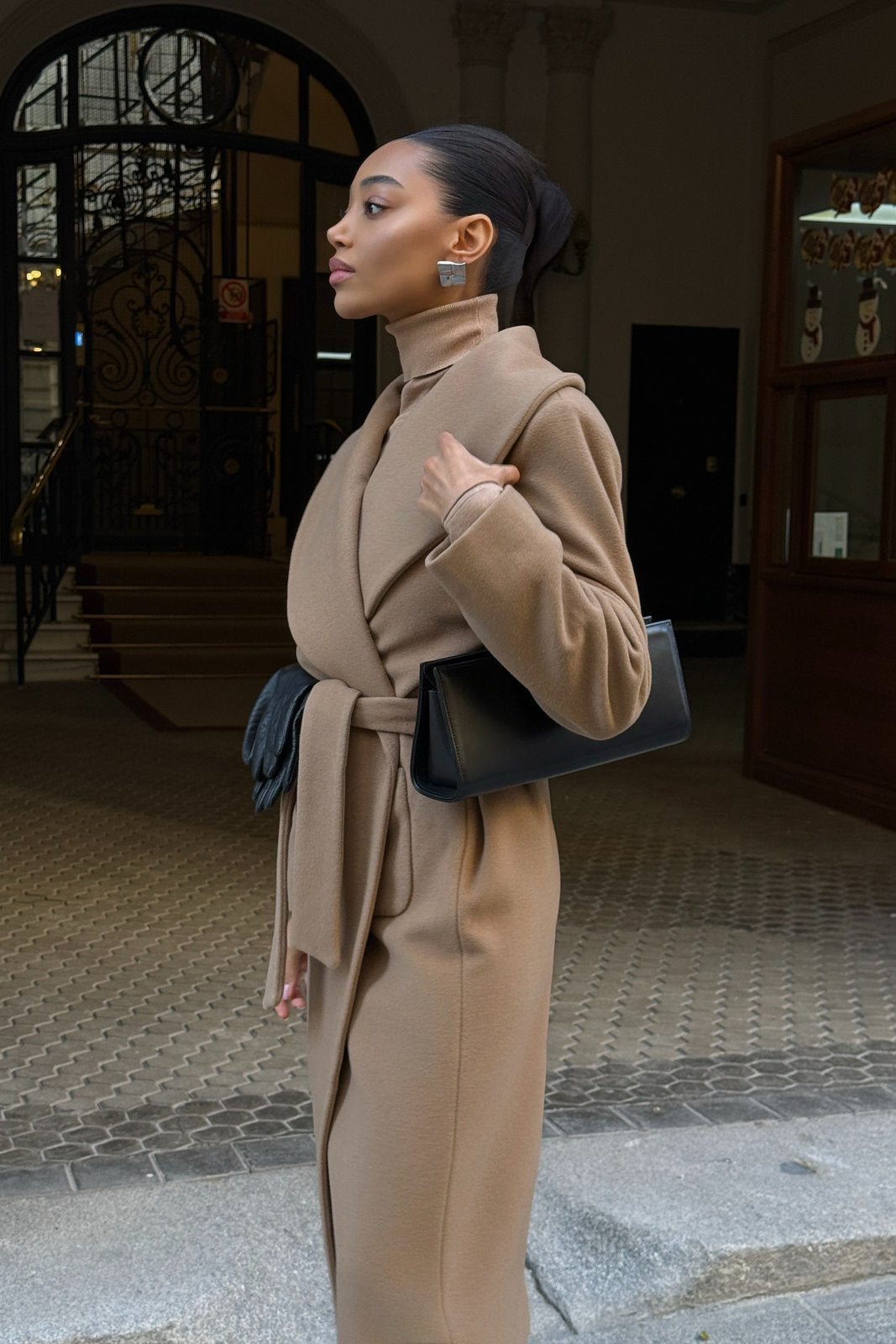 CAMEL COAT WITH BELT