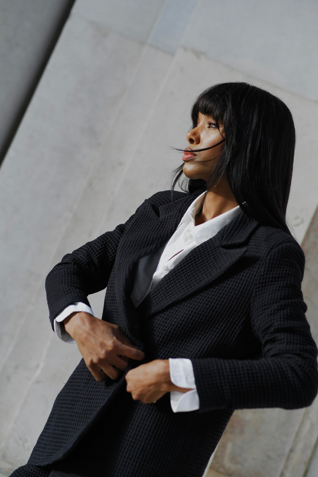 BLACK BLAZER WITH PLAIDS