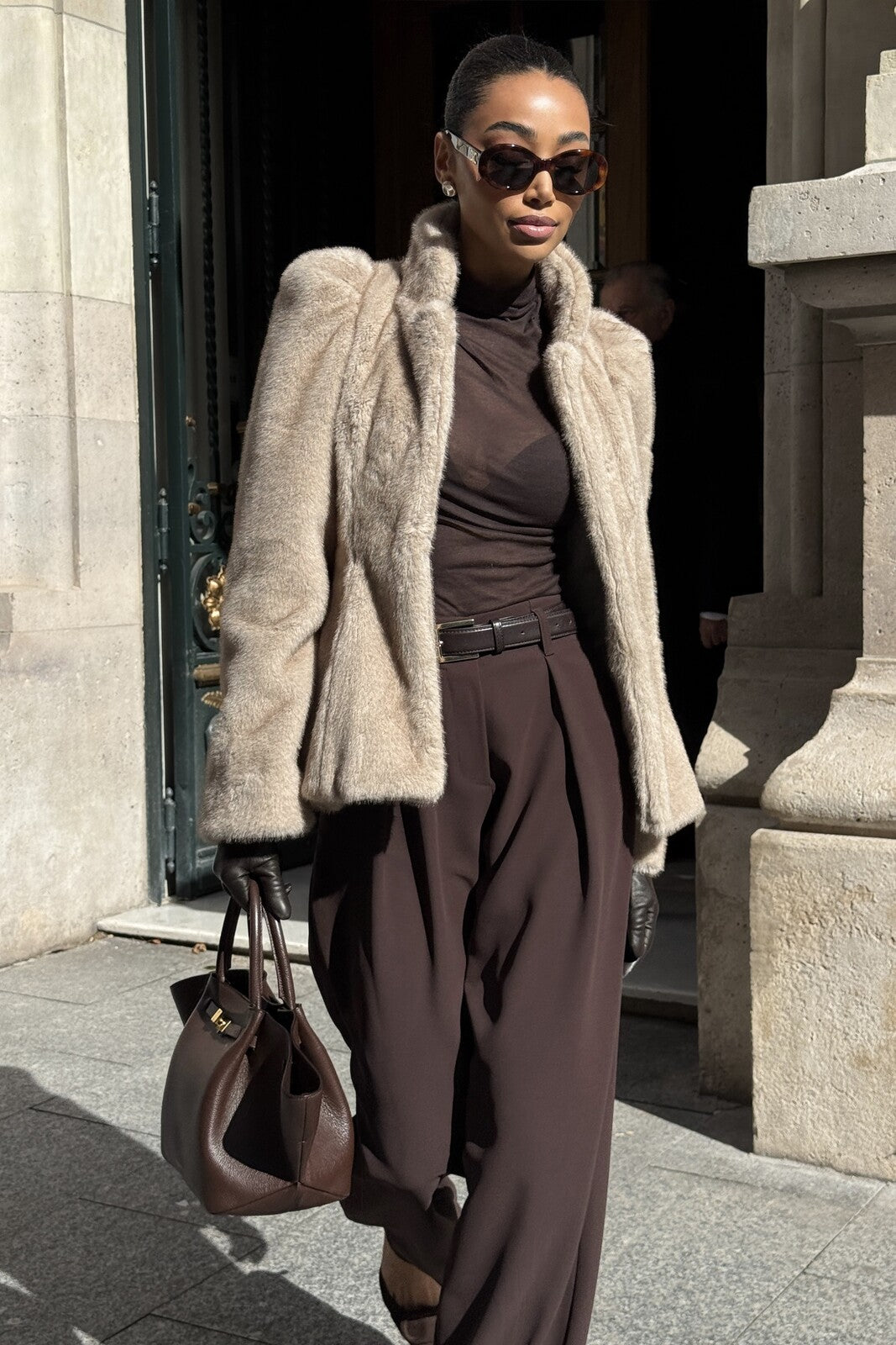 CALÇA FLARE CASTANHA