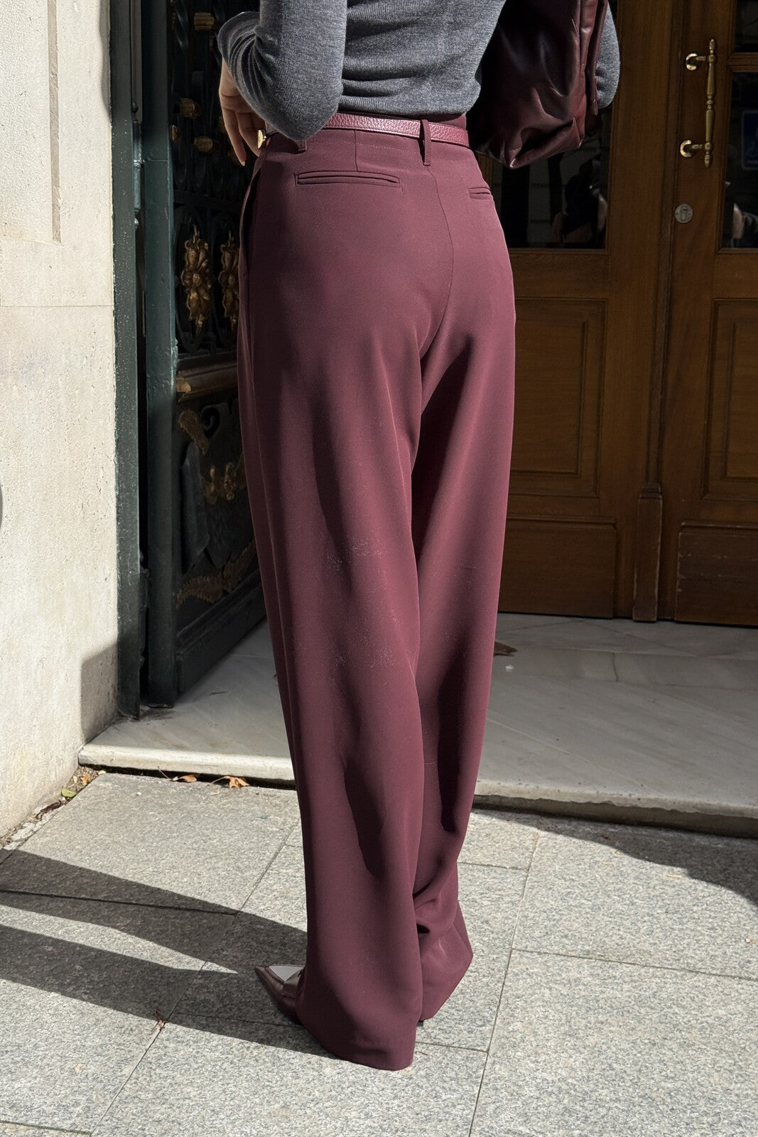 CALÇA FLARE BORDEAUX
