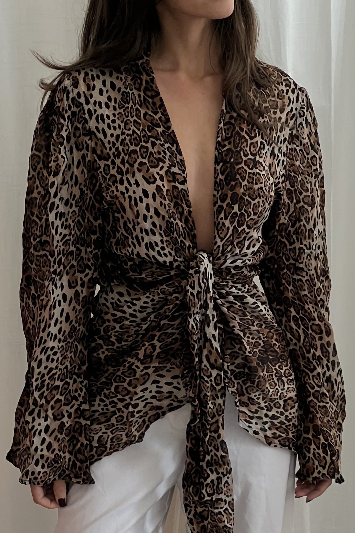 BLUSA CON ESTAMPADO DE LEOPARDO