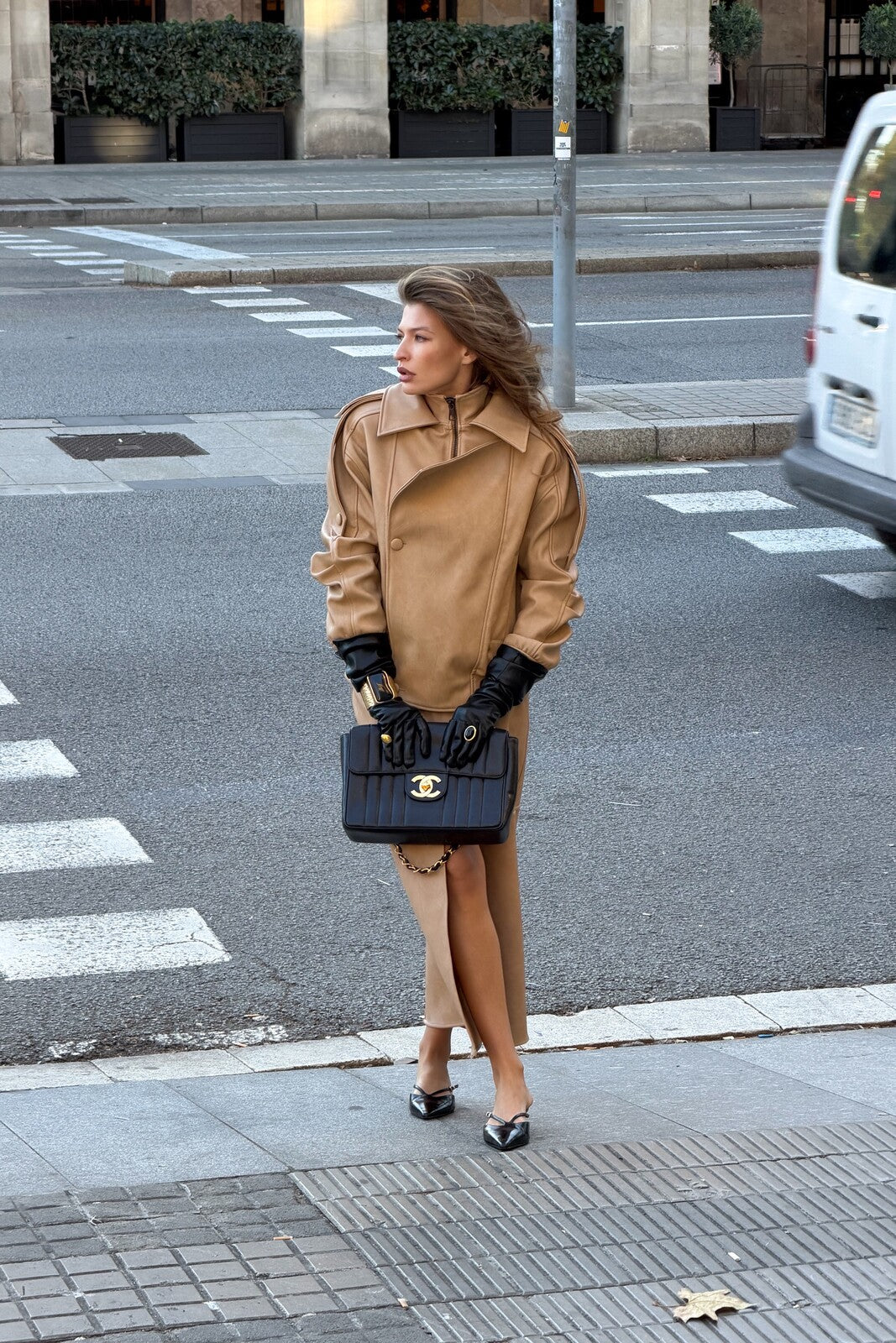 CASACO BIKER BORGO BEGE