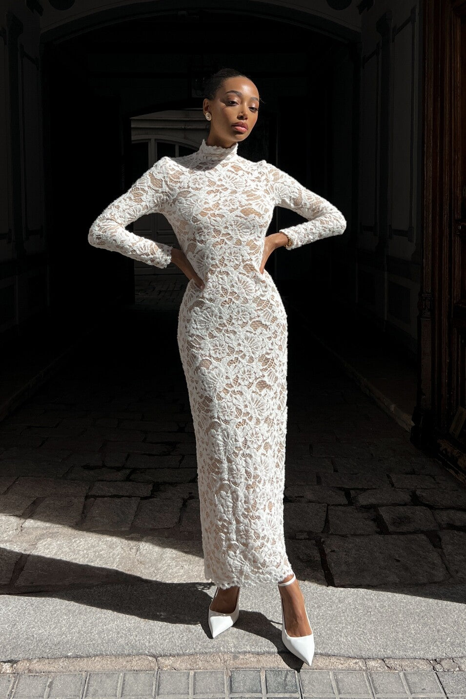 WHITE LACE DRESS WITH LONG SLEEVES - KAO WHITE LACE DRESS WITH LONG SLEEVES - KAO