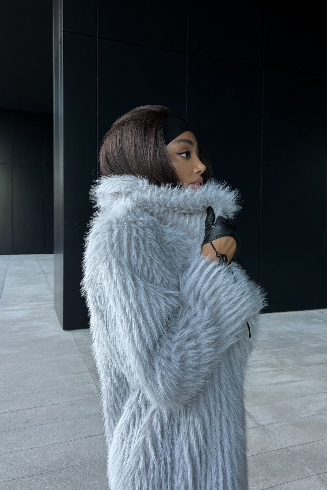 LIGHT GREY LONG FAUX FUR COAT