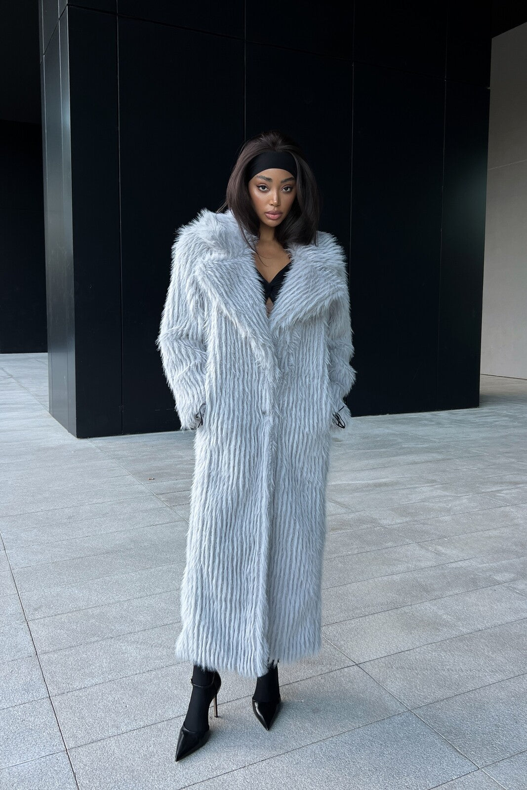 LIGHT GREY LONG FAUX FUR COAT
