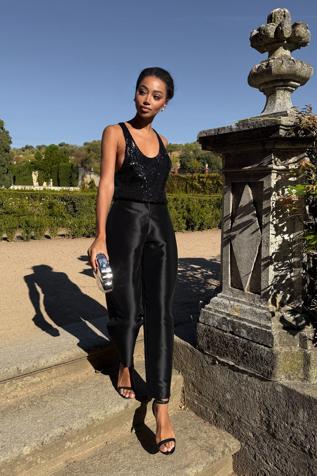 STRUCTURED BLACK BALLOON TROUSERS