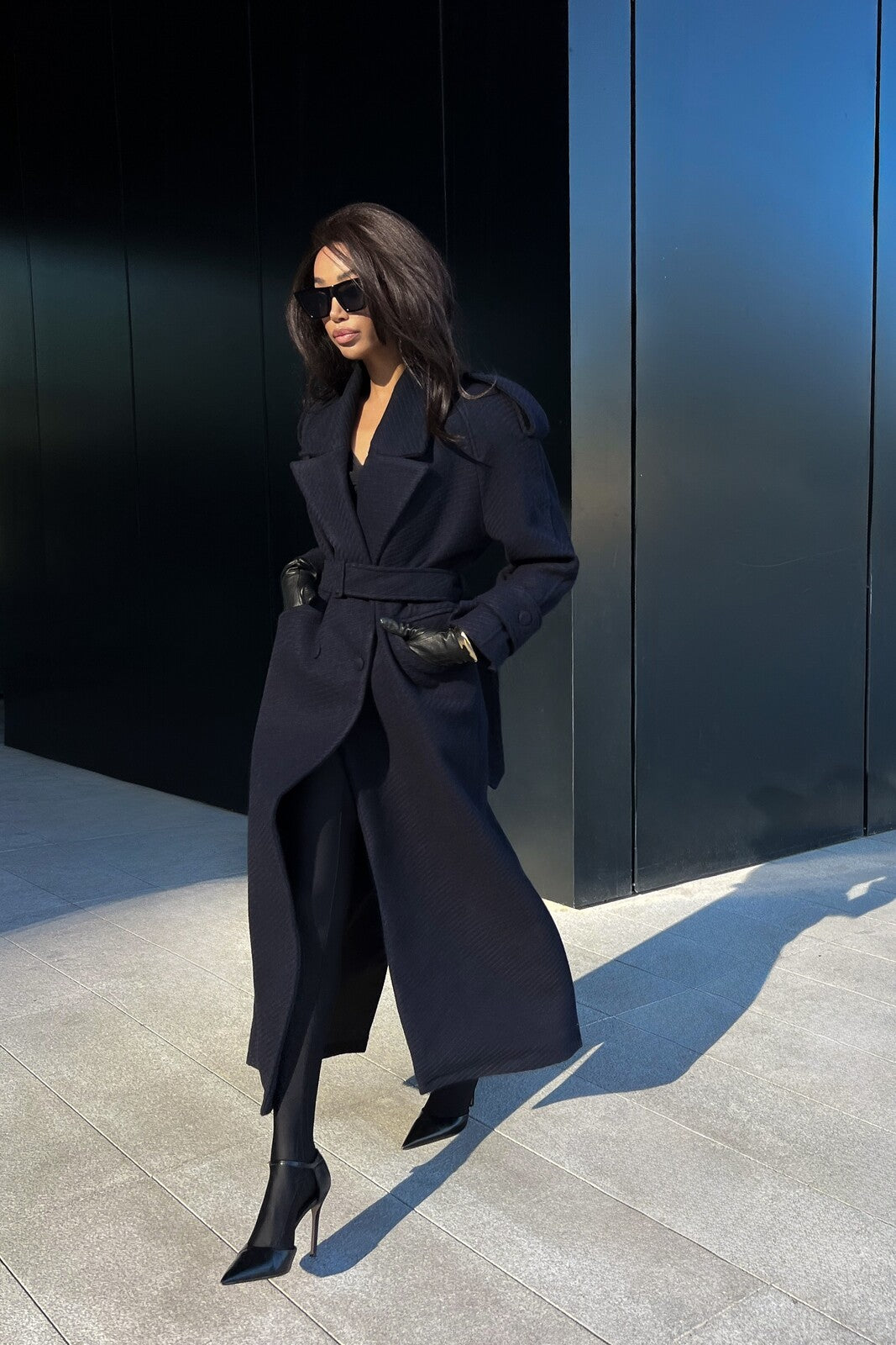 NAVY BLUE OVERSIZED OVERCOAT