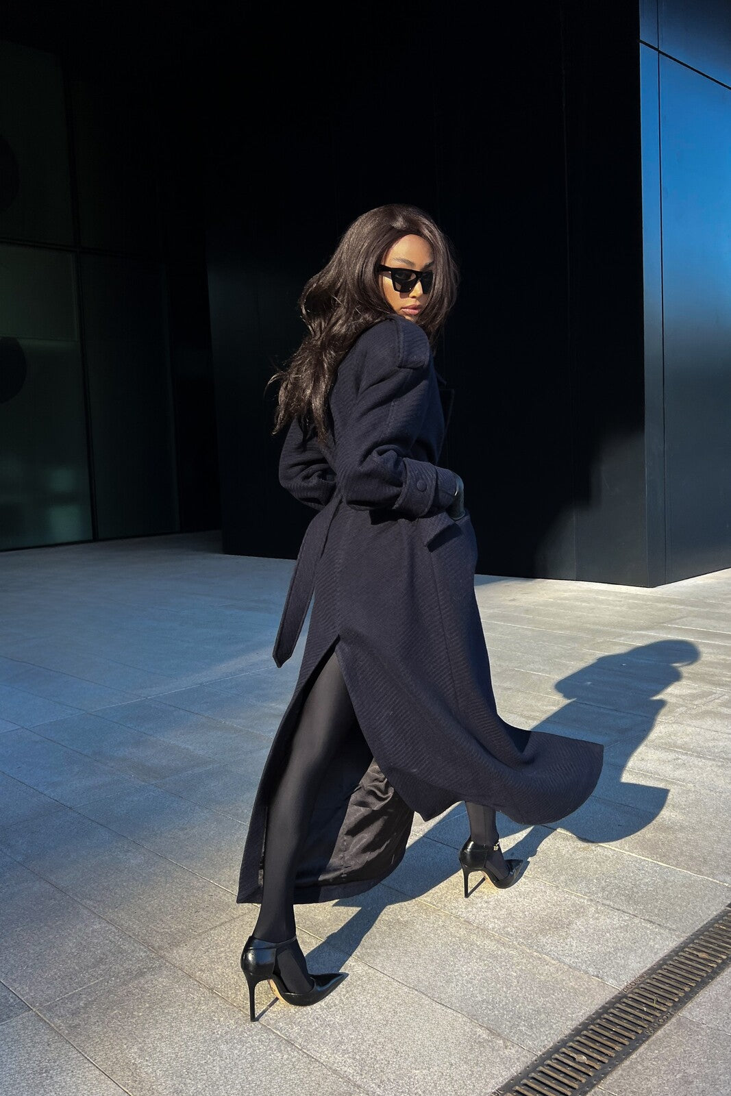 NAVY BLUE OVERSIZED OVERCOAT