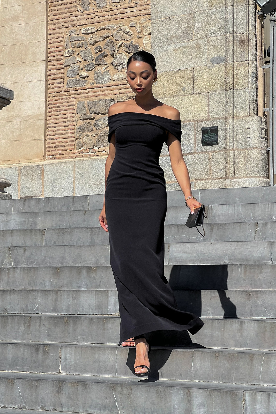 BLACK OFF-THE-SHOULDER DRESS