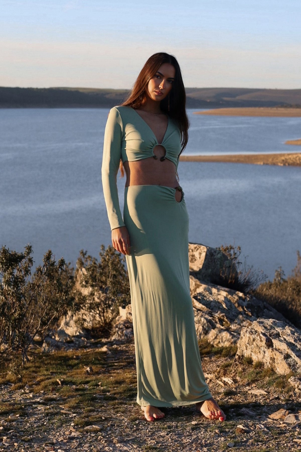 GREEN SKIRT WITH APPLIQUÉ