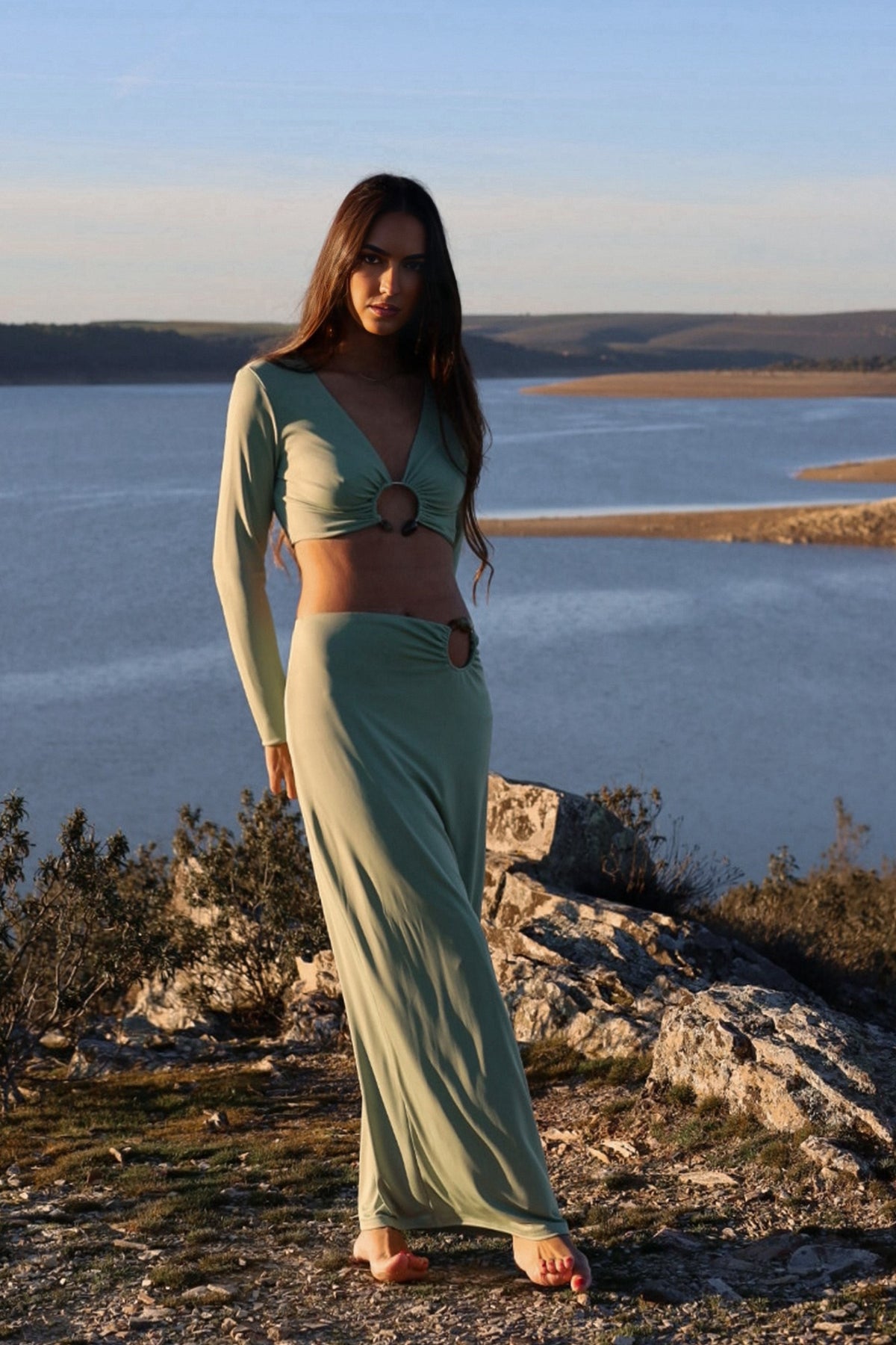 GREEN SKIRT WITH APPLIQUÉ