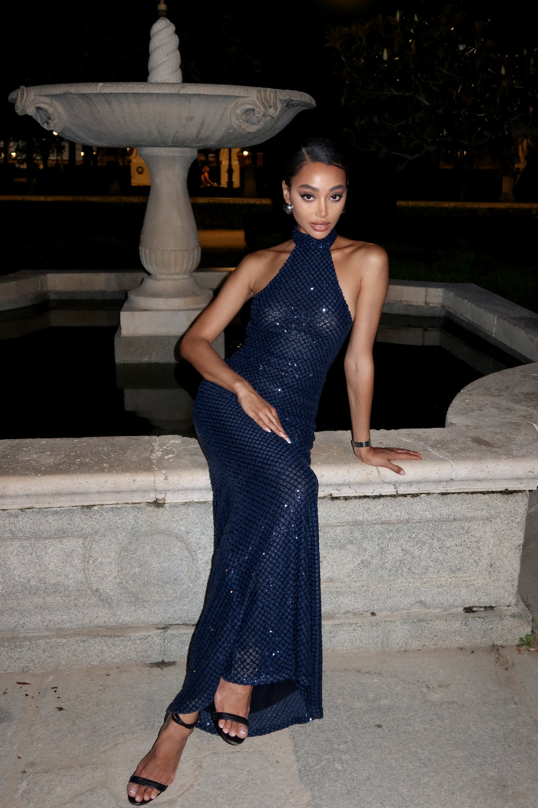 LONG NAVY BLUE DRESS WITH SEQUINS