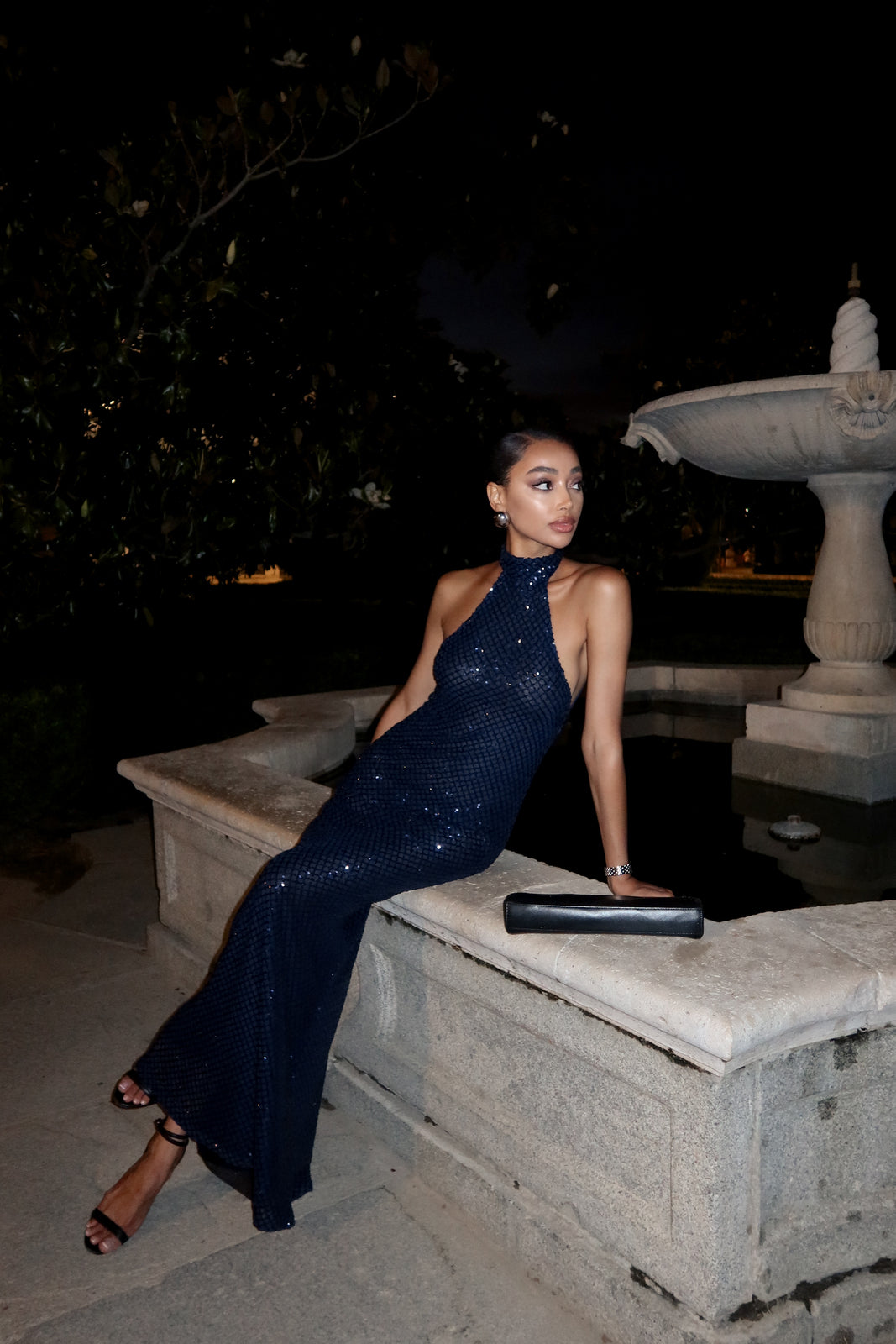 LONG NAVY BLUE DRESS WITH SEQUINS