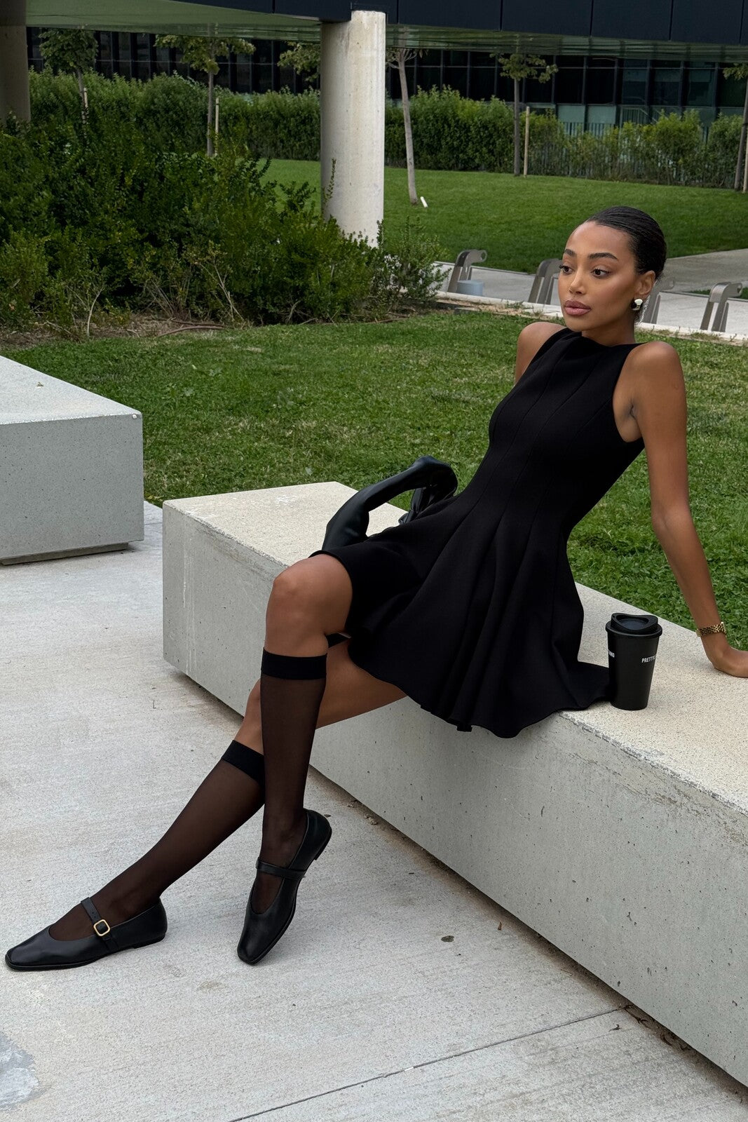 SHORT BLACK DRESS
