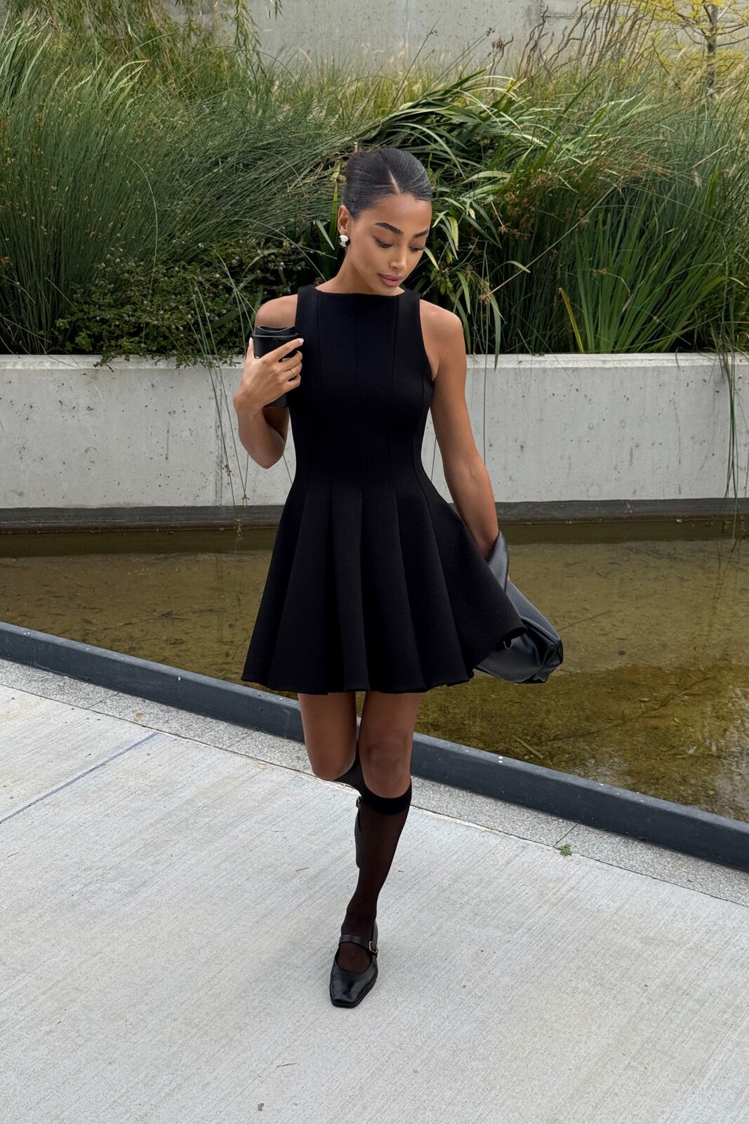 black heels black dress SHORT BLACK DRESS