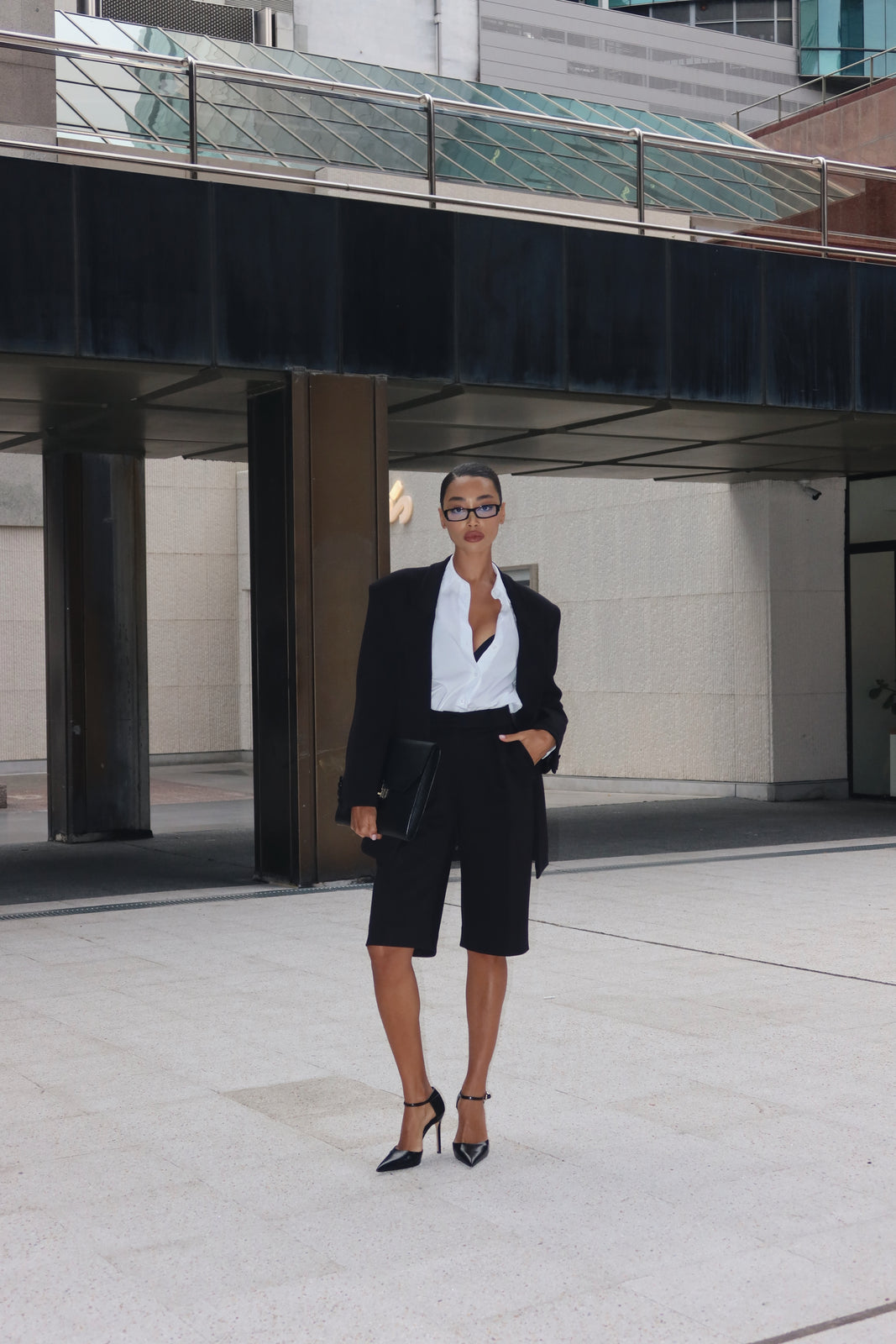 BLACK BERMUDA SHORTS - KAO BLACK BERMUDA SHORTS - KAO