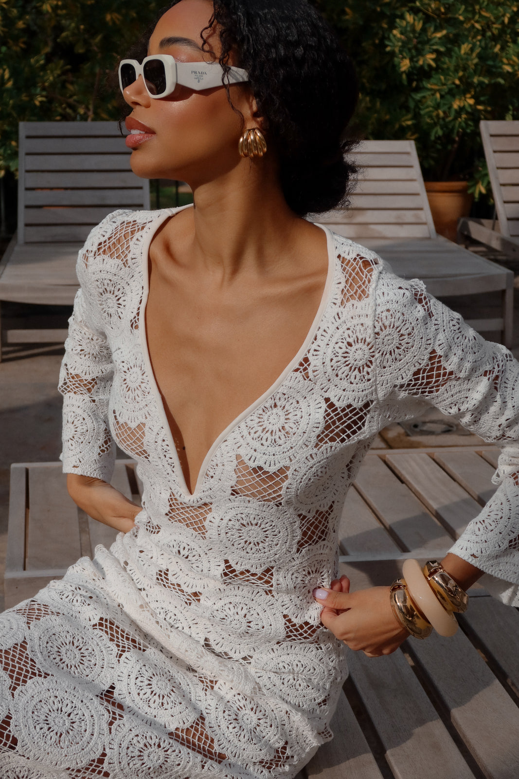 VESTIDO DE PUNTO BLANCO CON FLOR