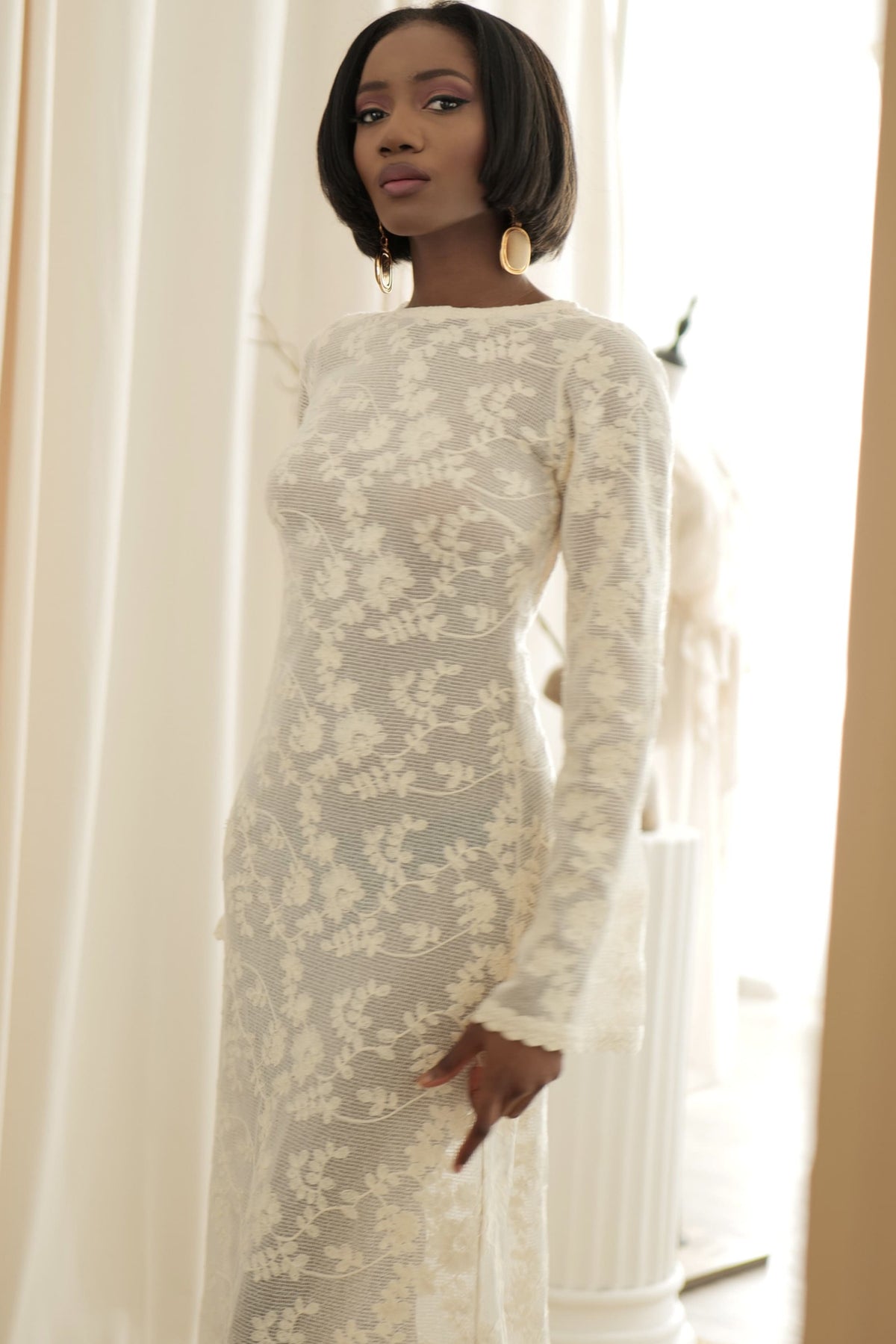 BEIGE LONG DRESS WITH FLORAL EMBROIDERY