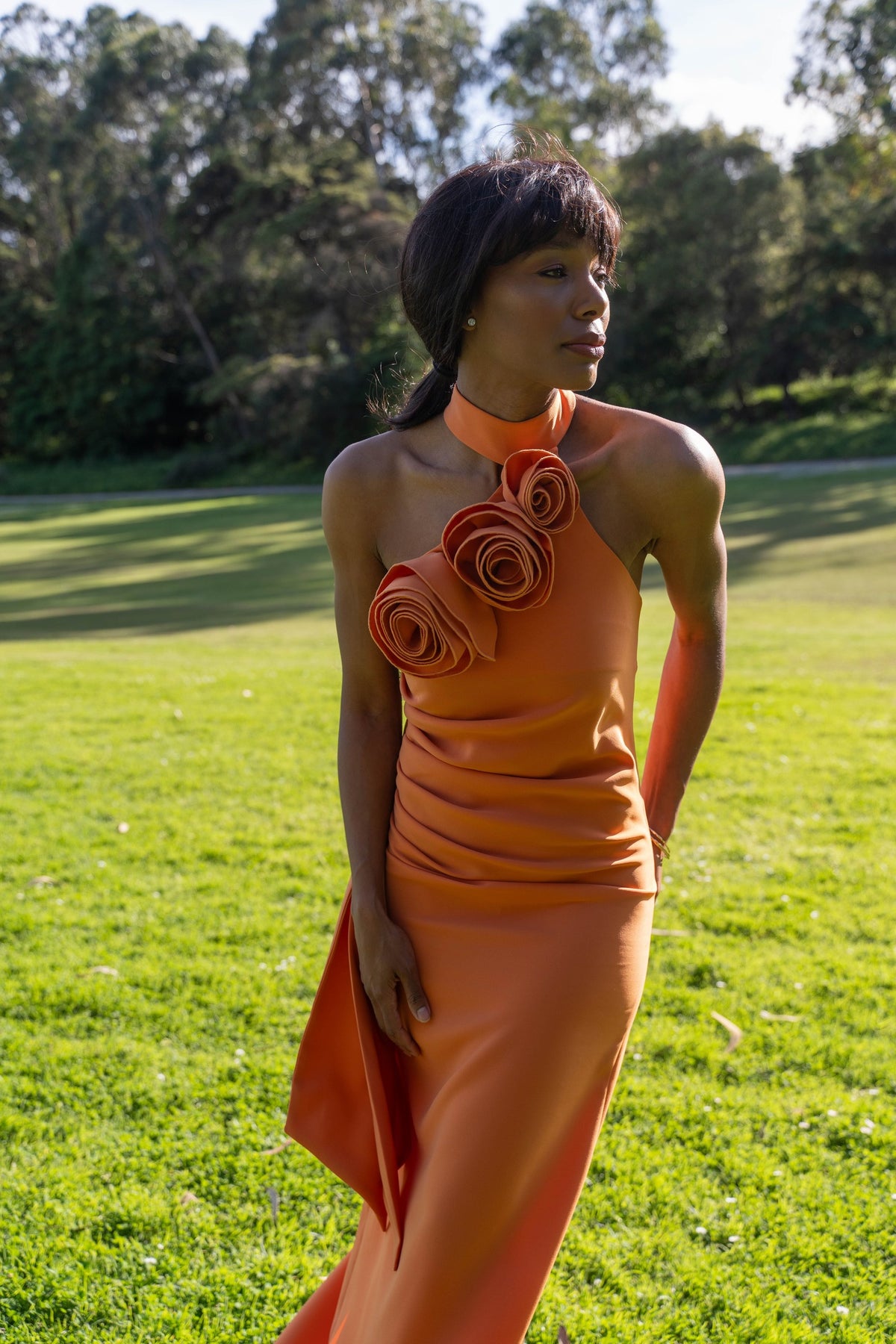 LONG ORANGE DRESS WITH FLOWER