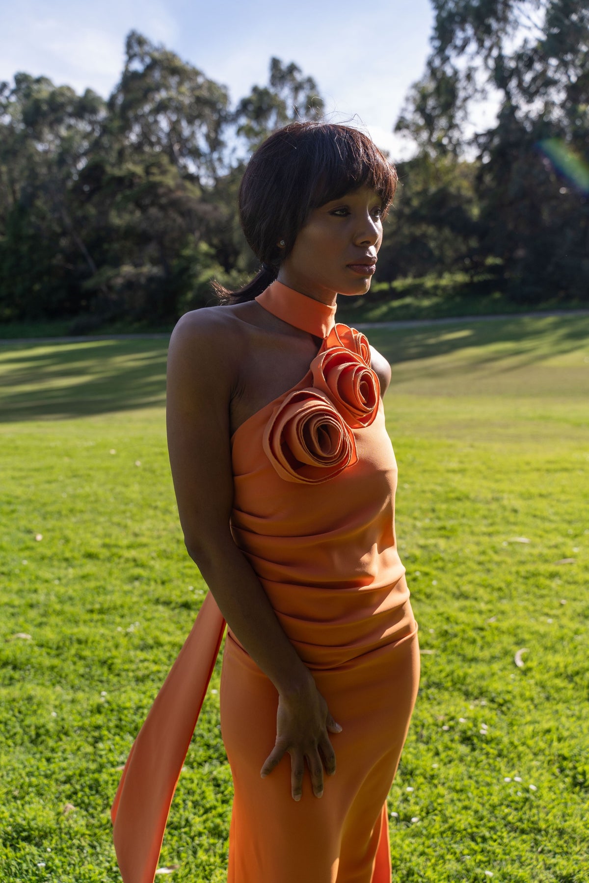 LONG ORANGE DRESS WITH FLOWER