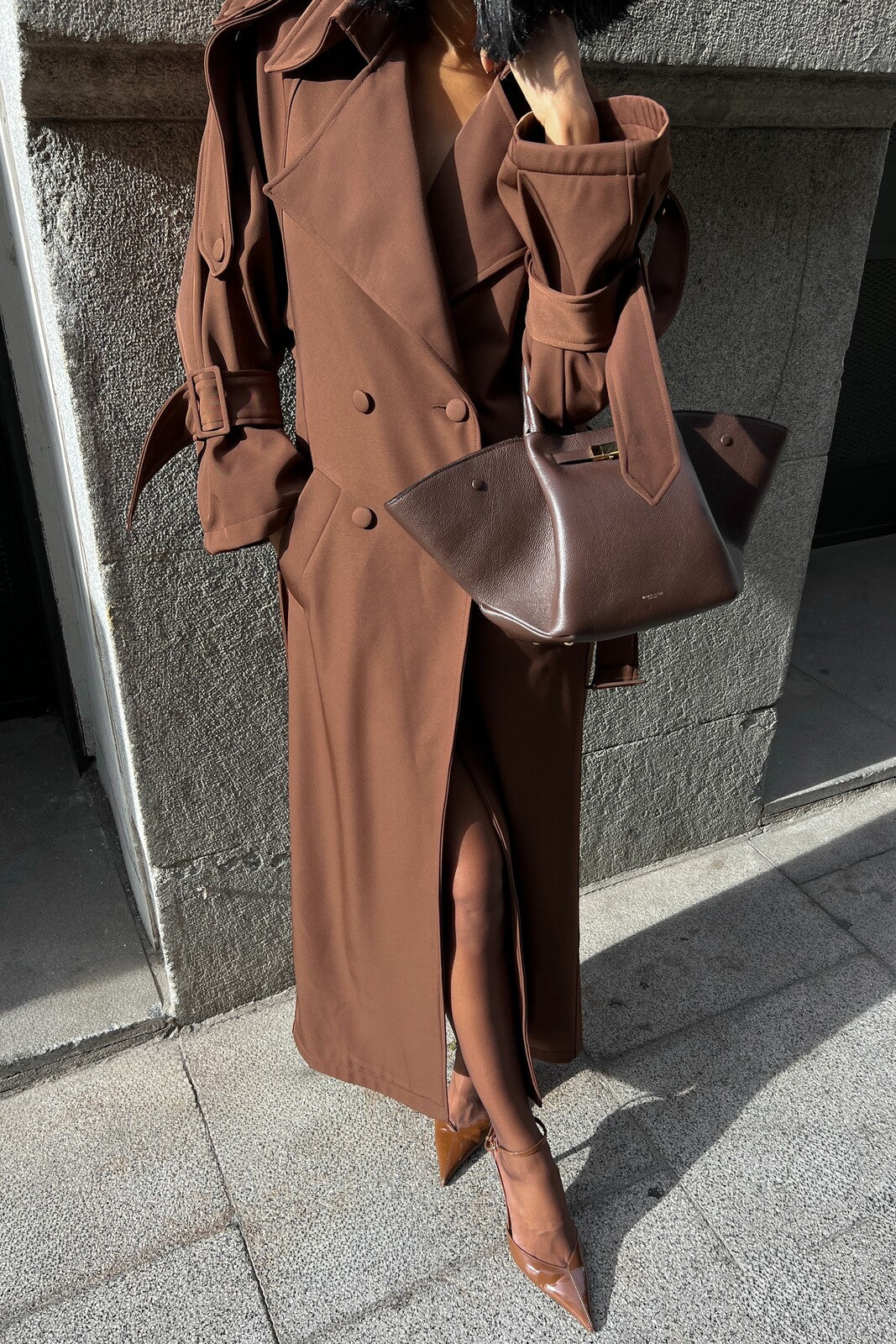 GABARDINE LONGA CASTANHA CHOCOLATE