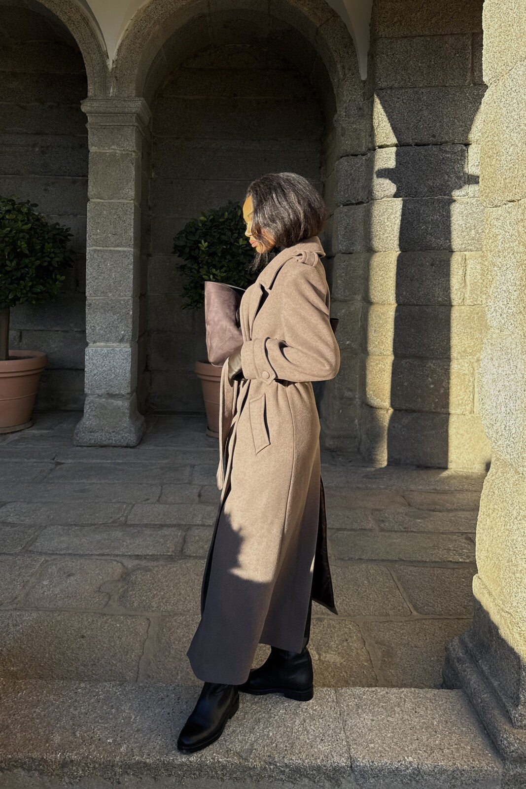 TAUPE WOOL OVERCOAT
