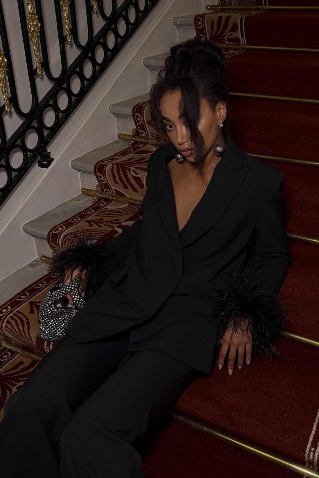 BLAZER NOIR AVEC PLUMES