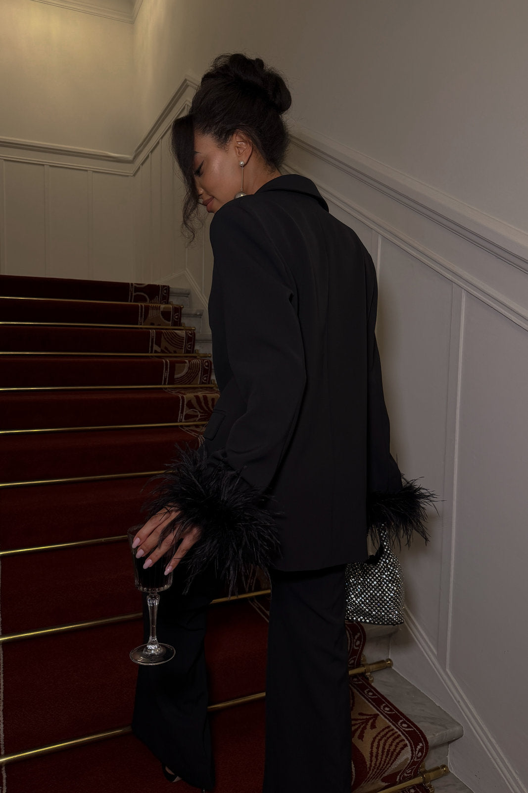 BLAZER NOIR AVEC PLUMES