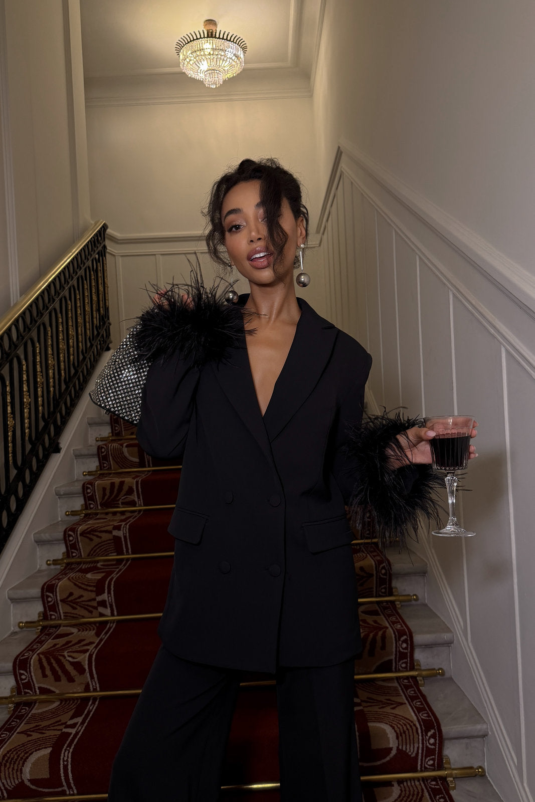 BLAZER NOIR AVEC PLUMES