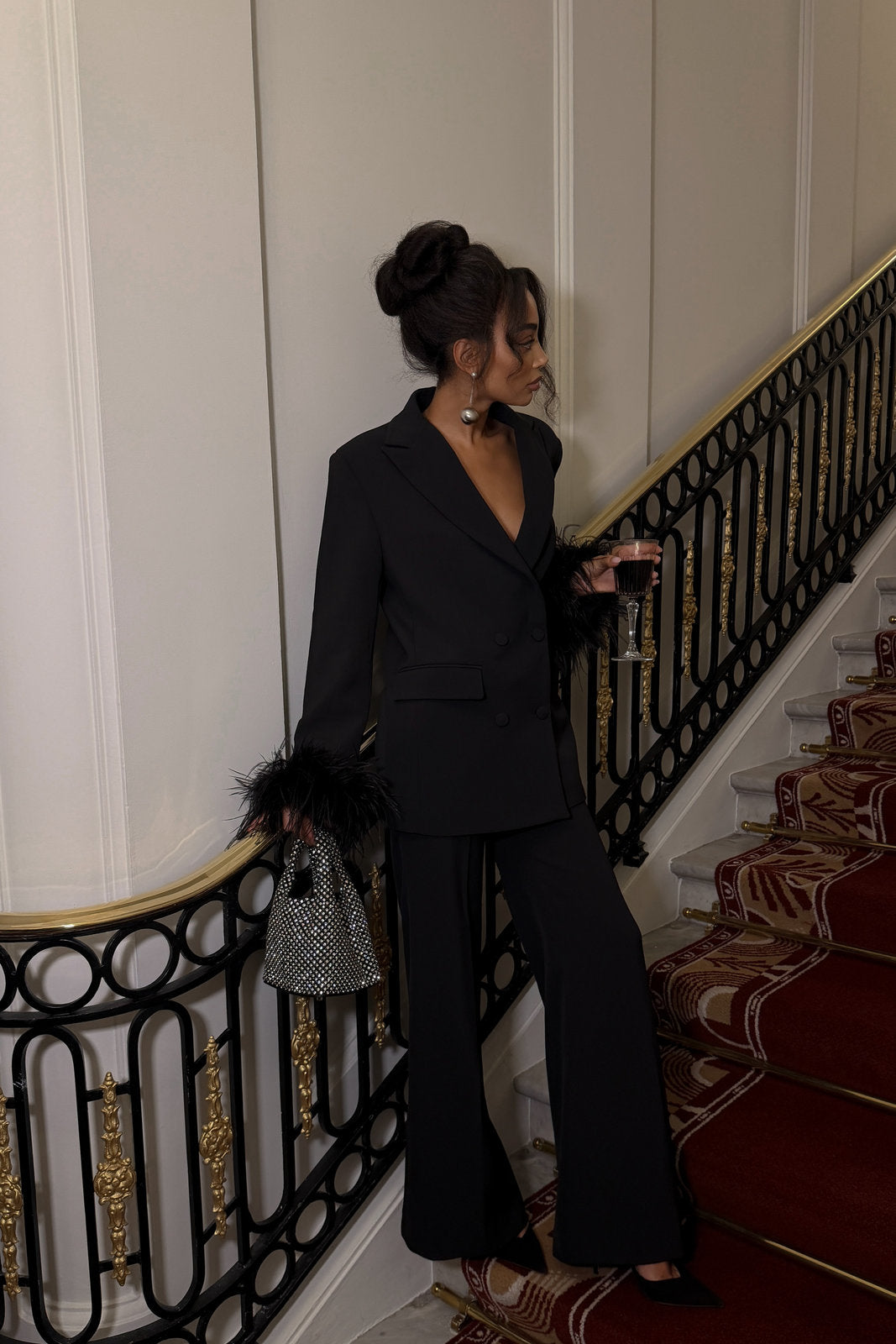 PANTALON NOIR ÉVASÉ