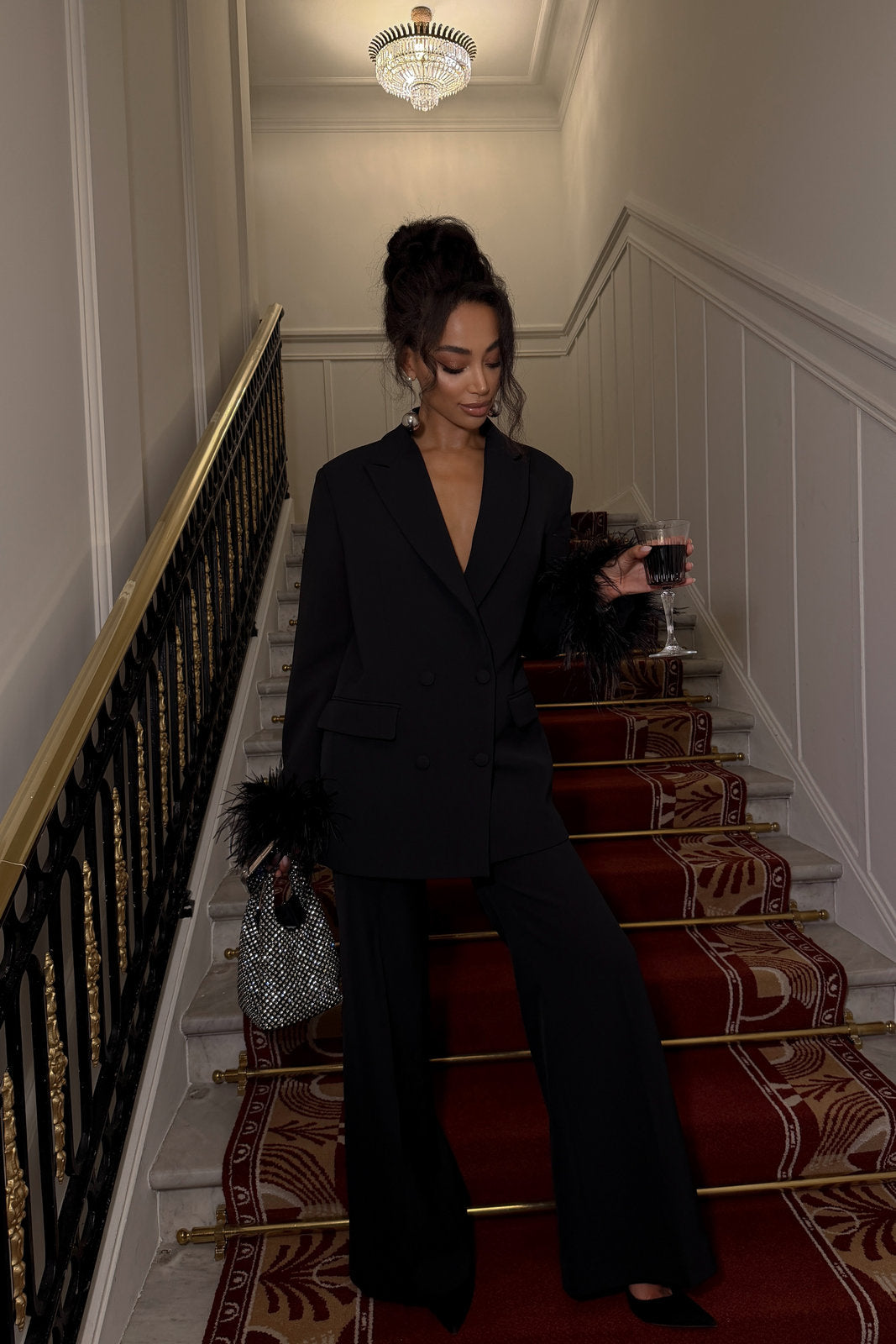 PANTALON NOIR ÉVASÉ