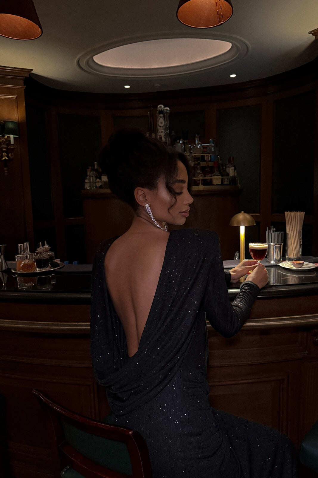 VESTIDO PRETO COSTAS DRAPEADAS