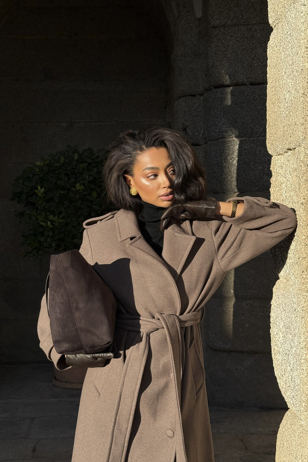 TAUPE WOOL OVERCOAT