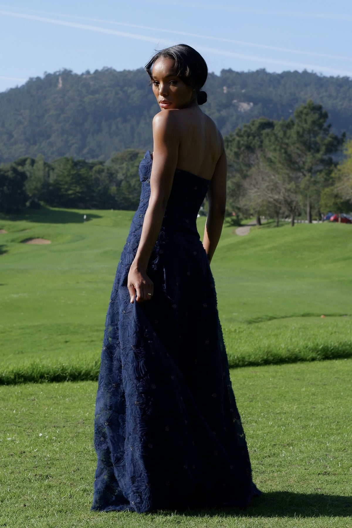 ROBE LONGUE À FLEURS BLEU MARINE