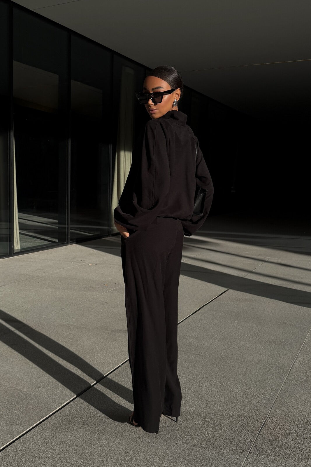 BLACK CUPRO BLOUSE WITH OPEN COLLAR