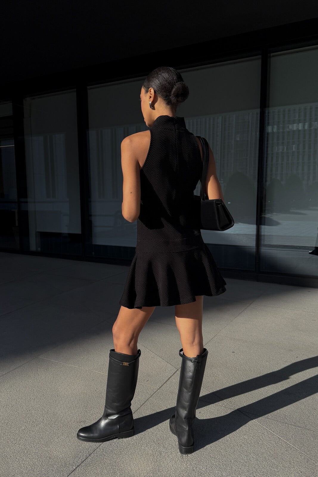 SHORT BLACK DRESS WITH CHEVRON TEXTURE