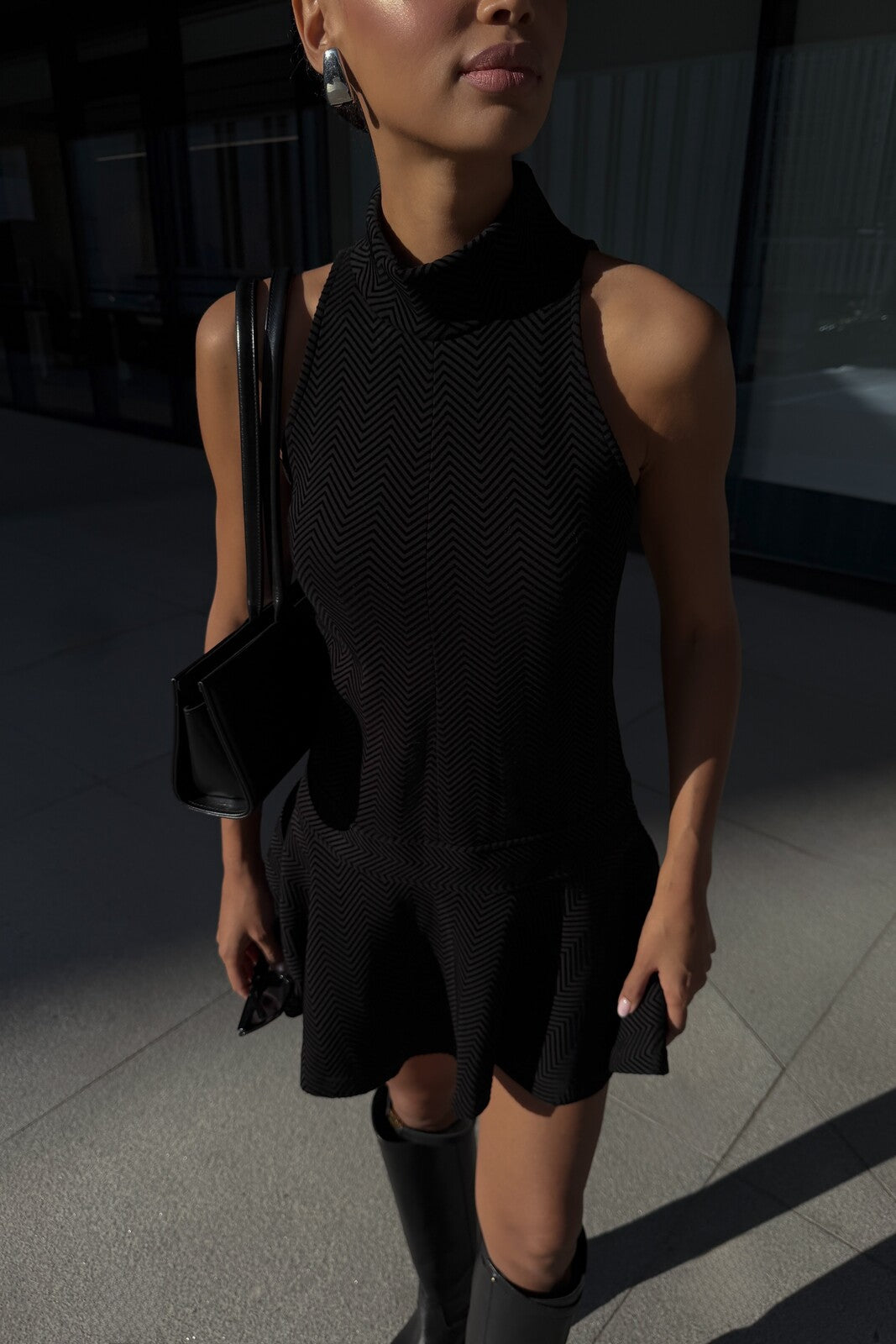 SHORT BLACK DRESS WITH CHEVRON TEXTURE