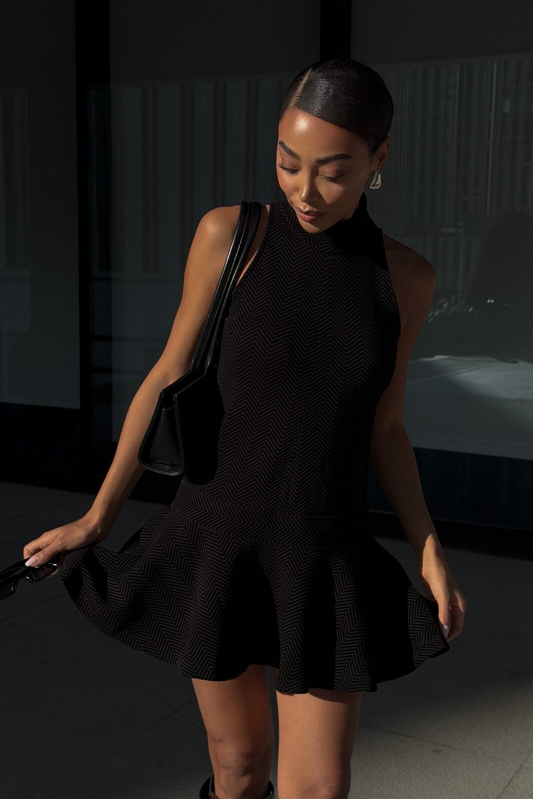 SHORT BLACK DRESS WITH CHEVRON TEXTURE