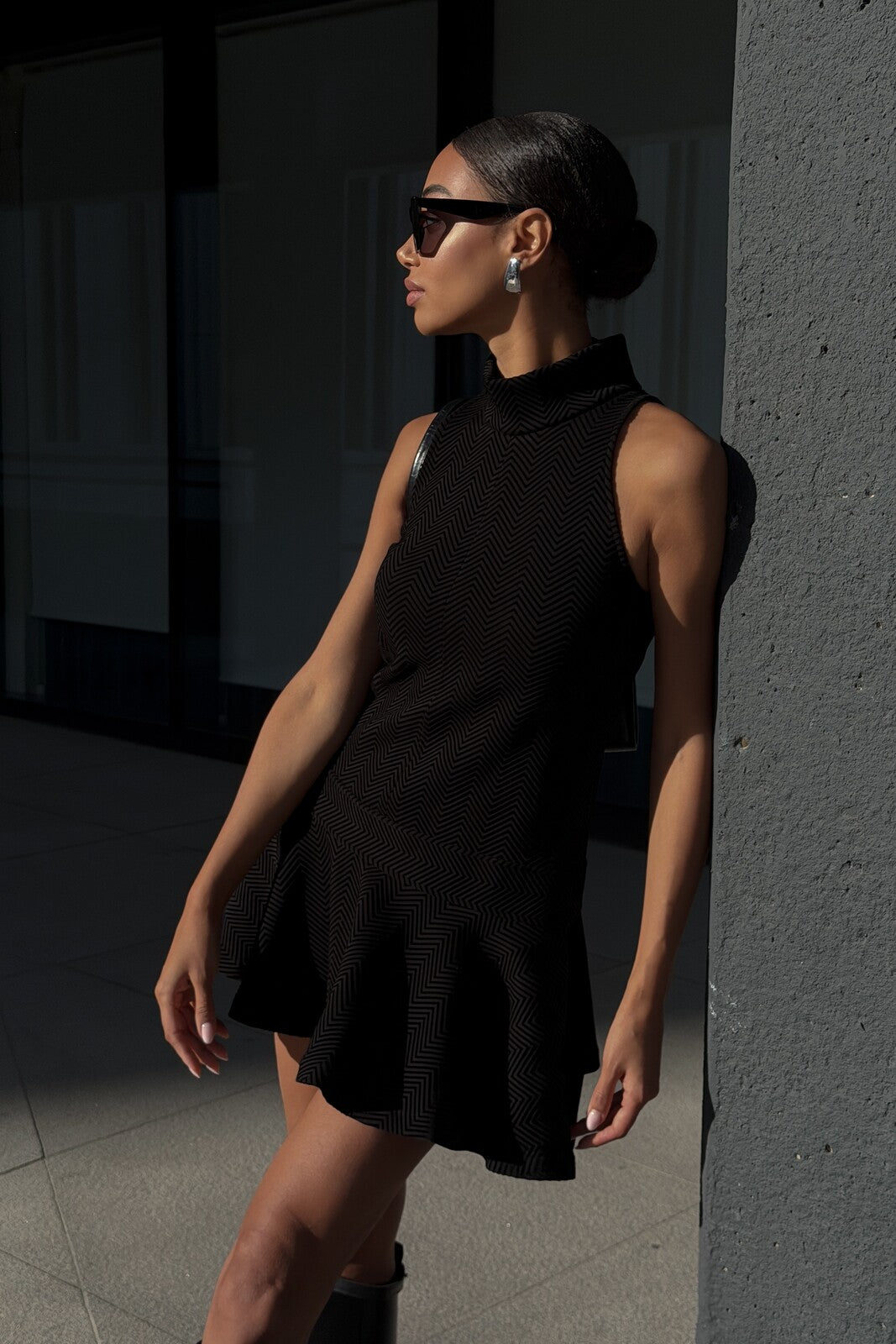 SHORT BLACK DRESS WITH CHEVRON TEXTURE