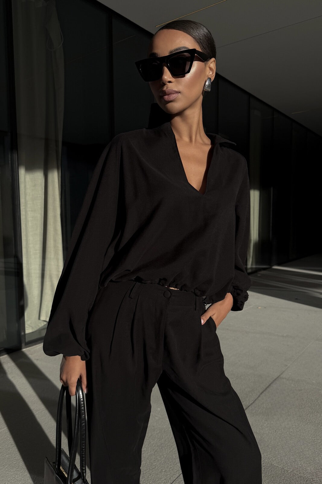 BLACK CUPRO BLOUSE WITH OPEN COLLAR