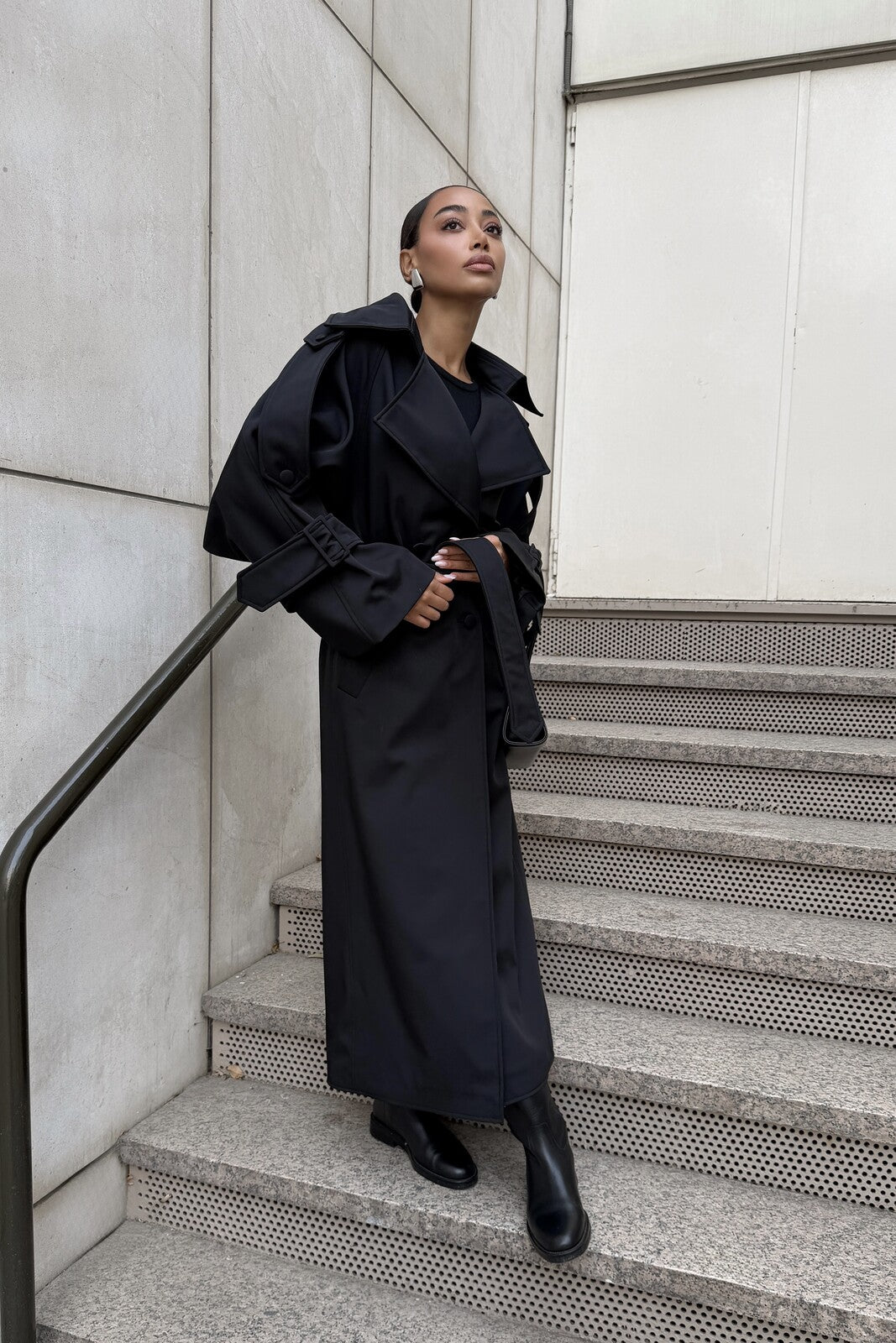 LONG BLACK GABARDINE COAT