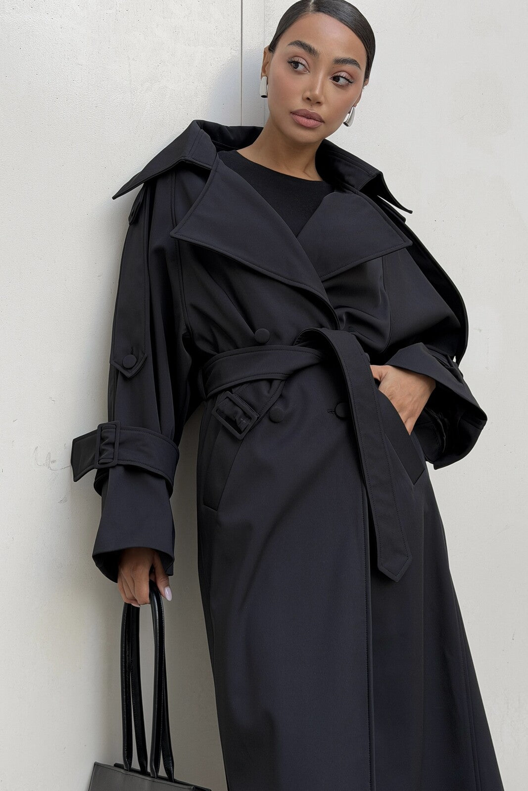 LONG BLACK GABARDINE COAT