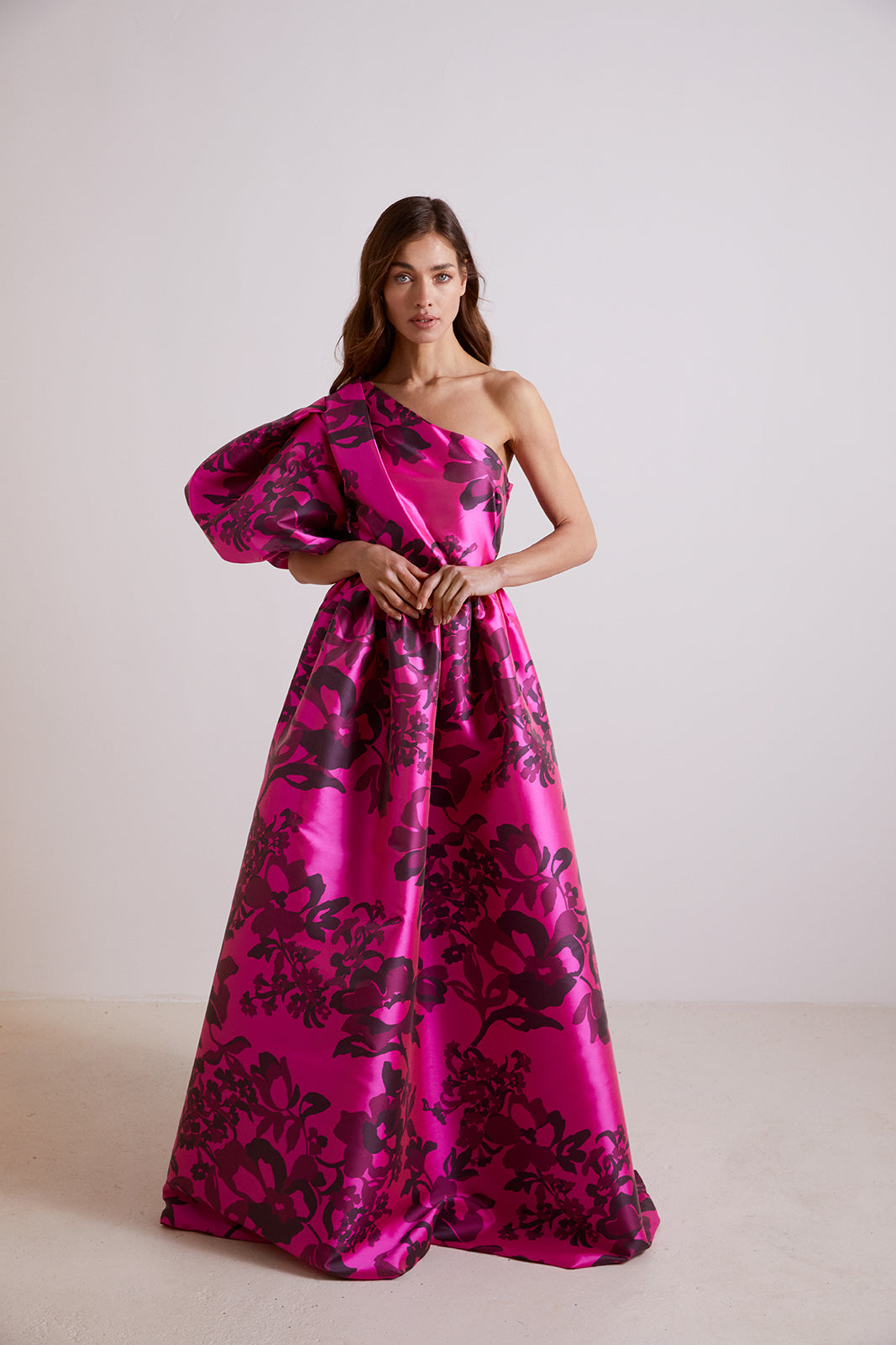 ROBE LONGUE ROSE ASYMÉTRIQUE MIKADO