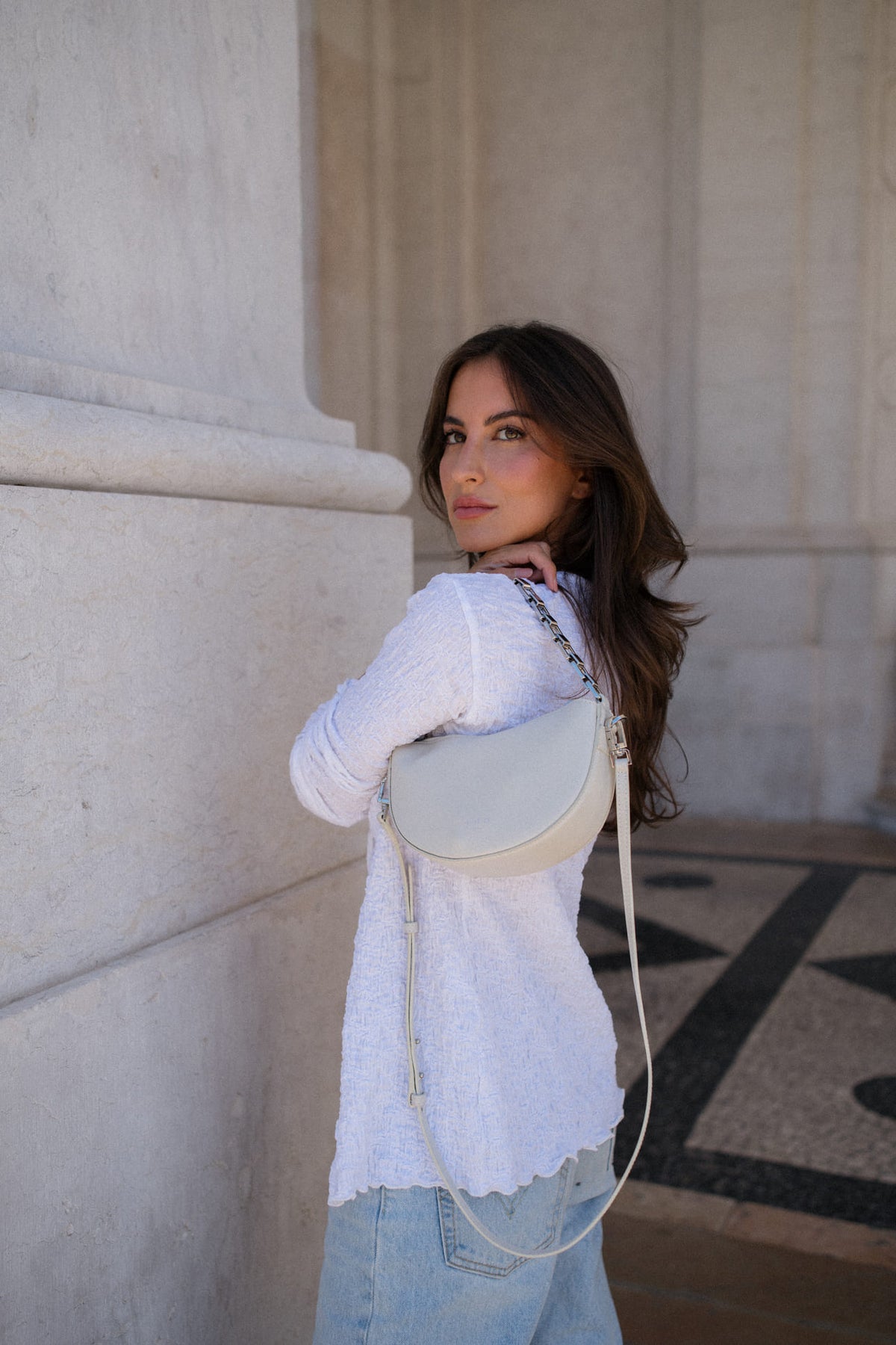 BLUSA BLANCA ANUDADA