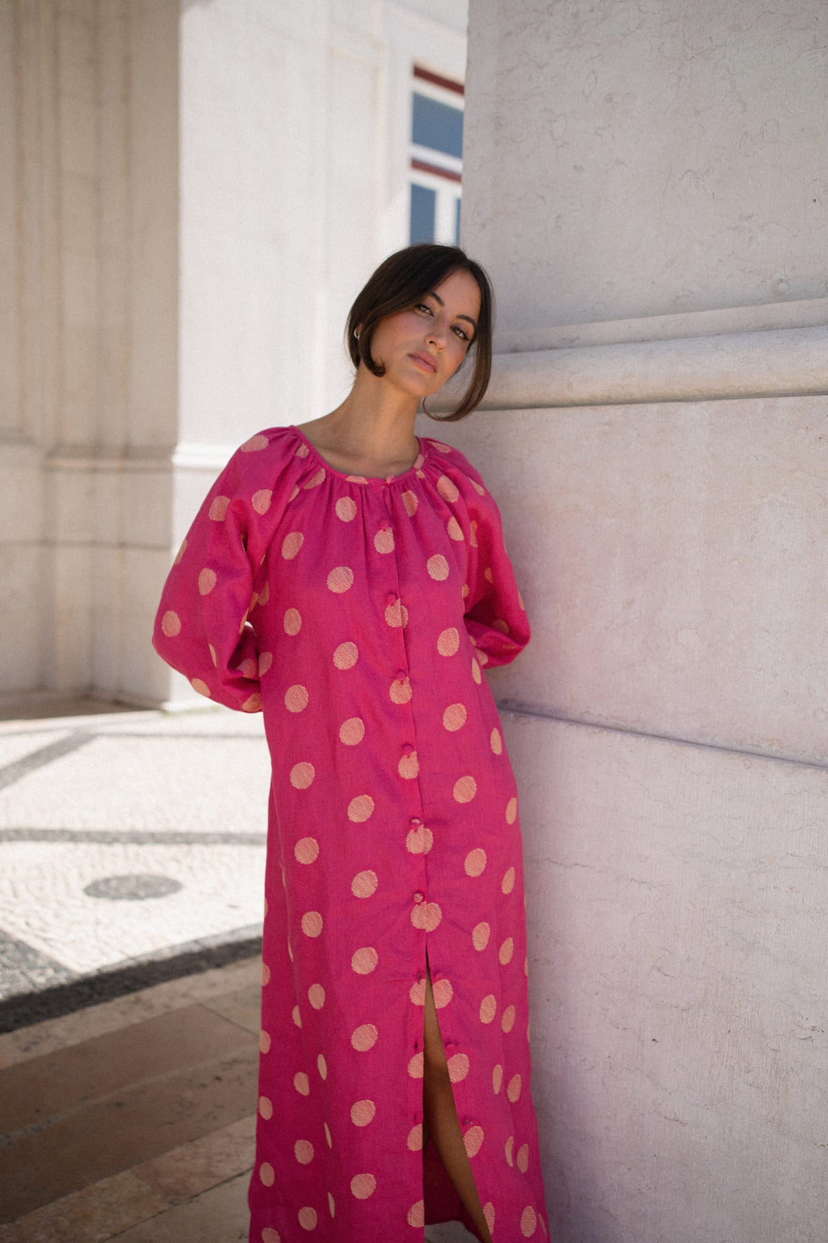 VESTIDO CAMISEIRO ROSA COM BOLAS