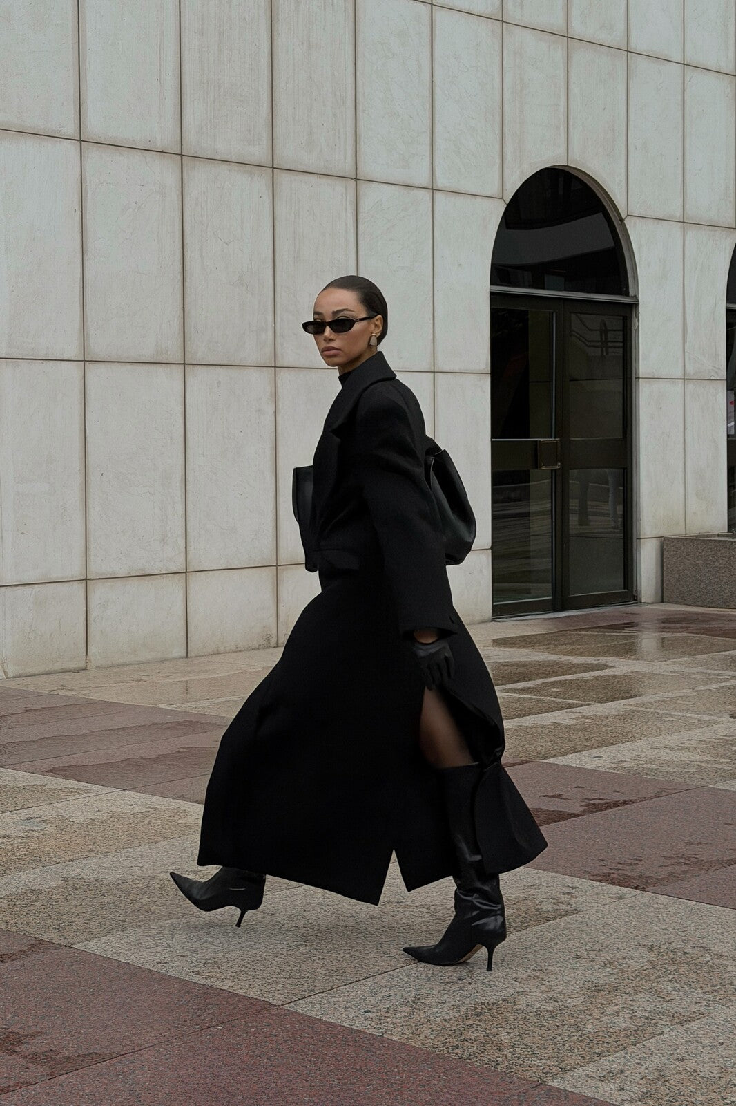 SOBRETUDO PRETO COMPRIDO ESTRUTURADO