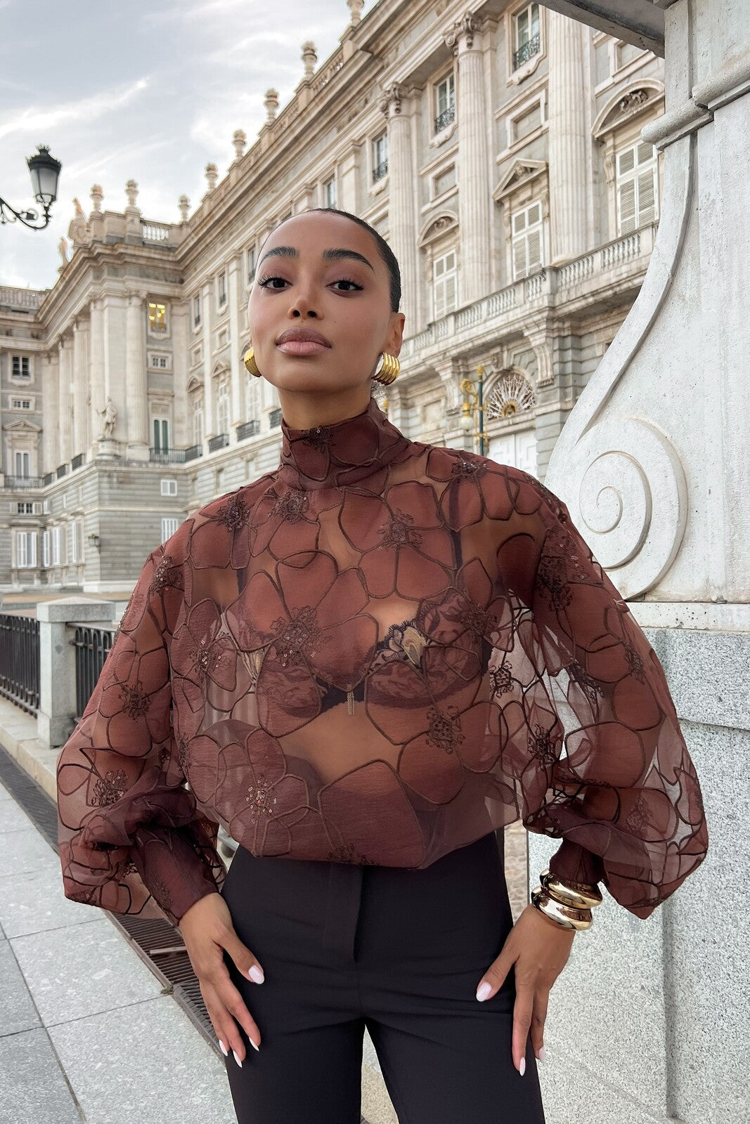 CALÇA CAPRI CASTANHA