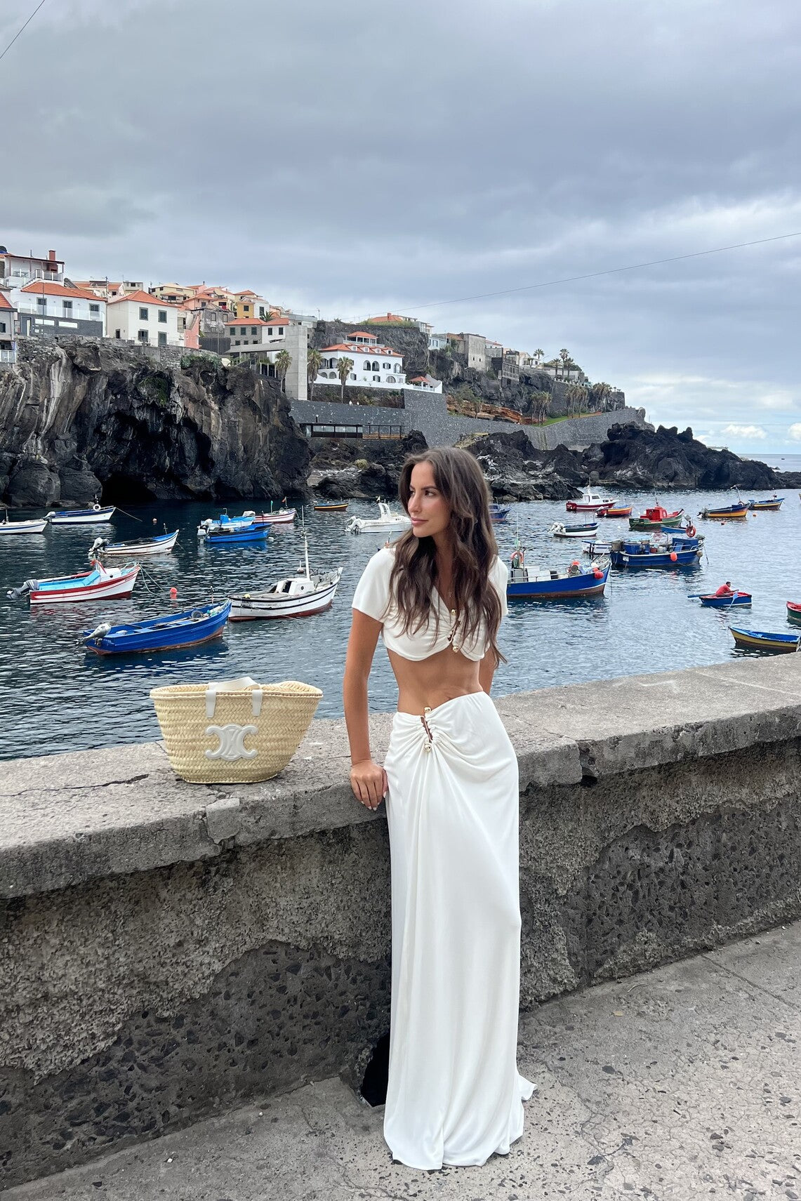 CROP TOP BIANCO CON APPLICAZIONI