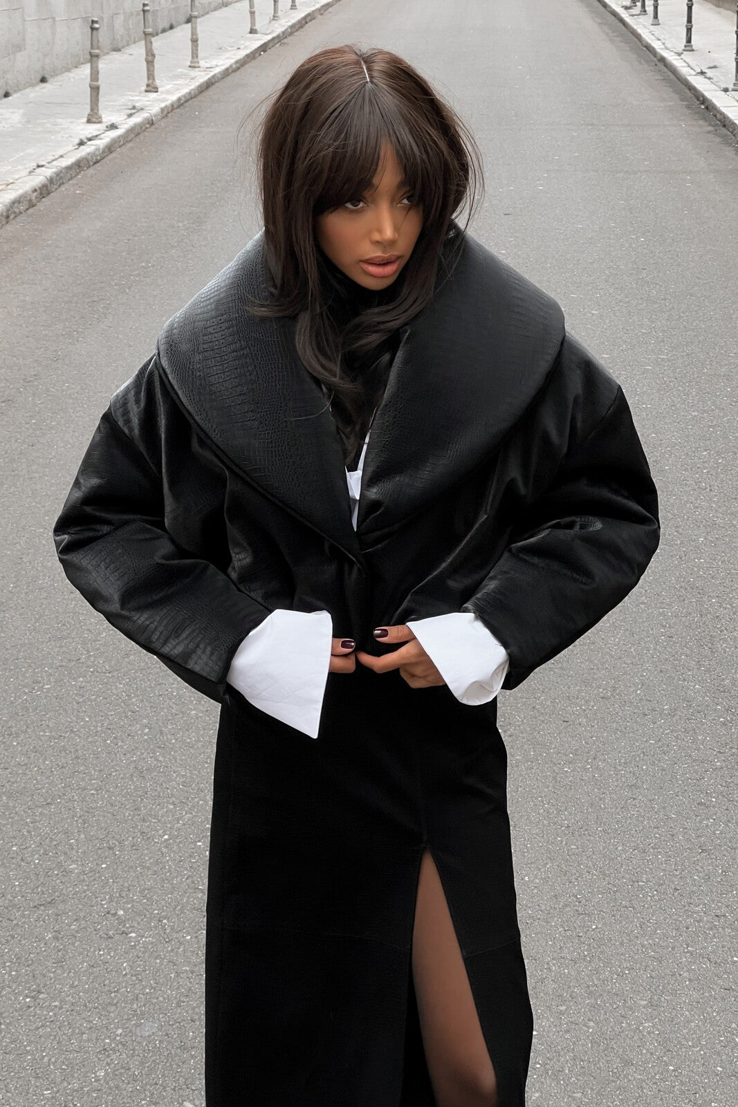 Jupe longue en satin de soie en noir – The Sei Jupe longue en satin de soie en noir – The Sei