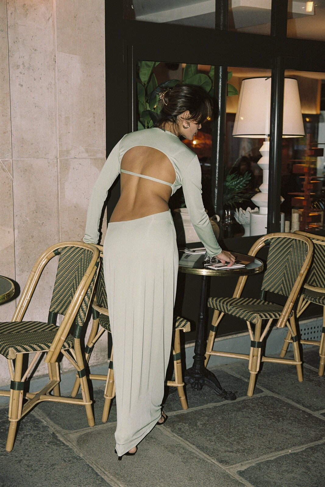 GREEN LONG DRESS WITH CUT-OUT AND FRONT KNOT